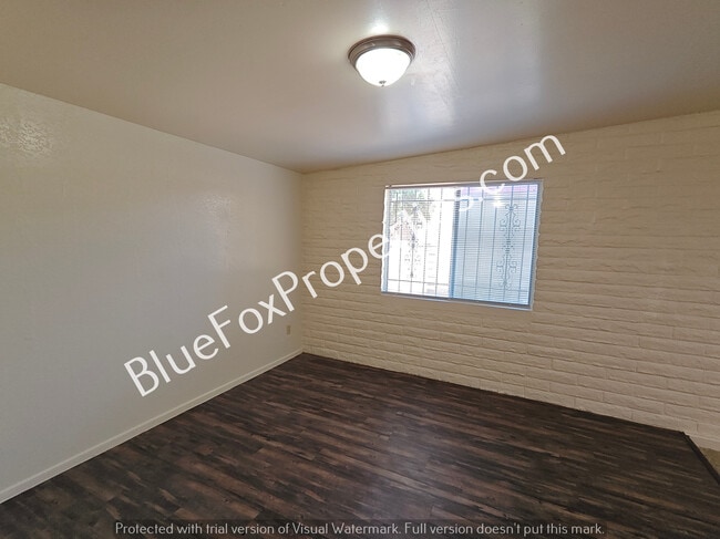 Building Photo - 3116 W Alaska St