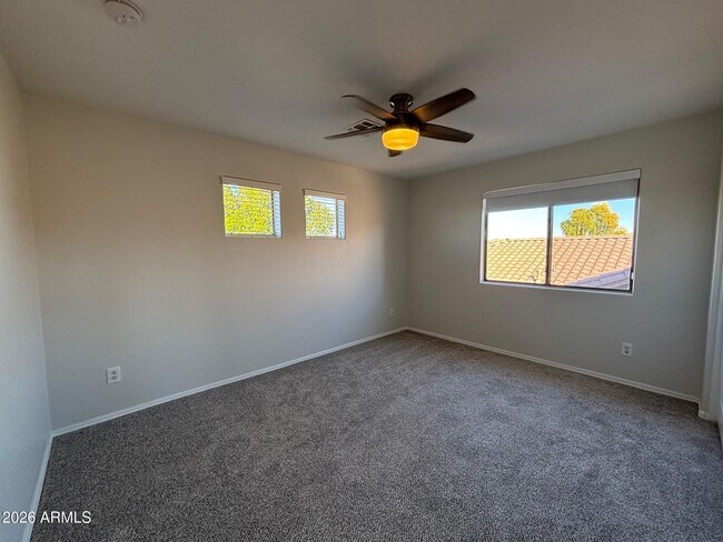 Building Photo - 12849 W Weldon Ave