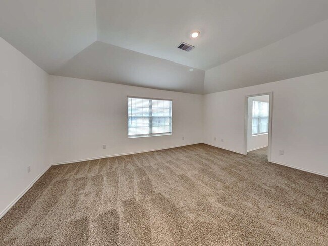 Building Photo - 24139 Mustang Run Dr