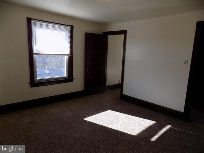 Building Photo - 53 Sunset Ave