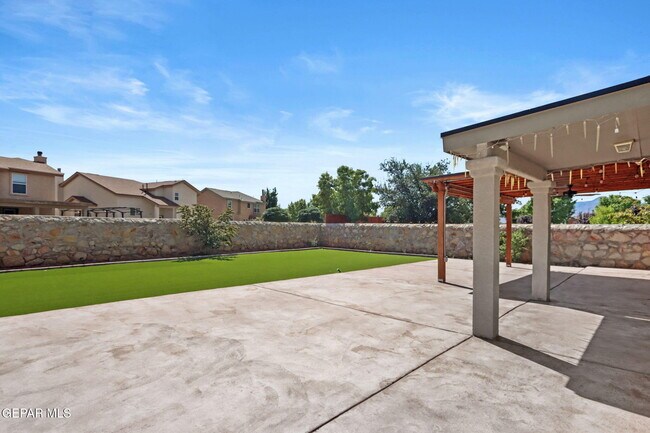 Building Photo - 11828 Mesquite Lake Ln