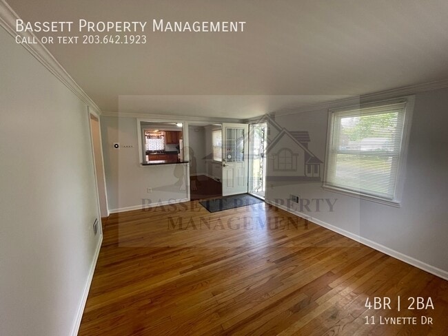 Building Photo - 11 Lynette Dr