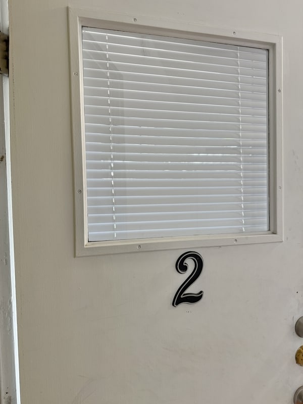 Building Photo - 925 Wilson Ave S