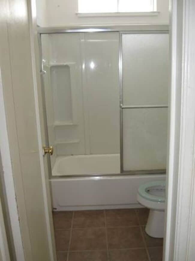 Building Photo - 341 Foothill Blvd