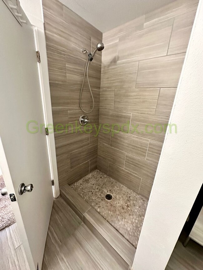 Building Photo - 4-Bedroom 2-Bathroom Mid-Century Ranch wit...