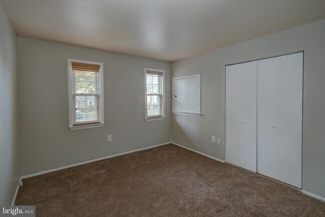 Building Photo - 311 Beech St