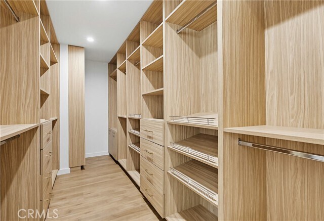 Building Photo - 5440 Alcove Ave
