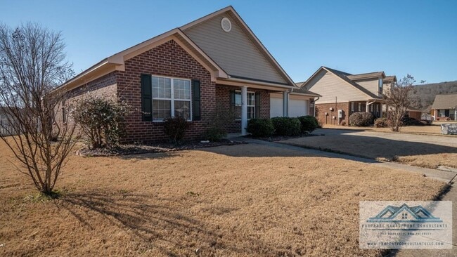 Building Photo - 5002 Blakemore Dr SE