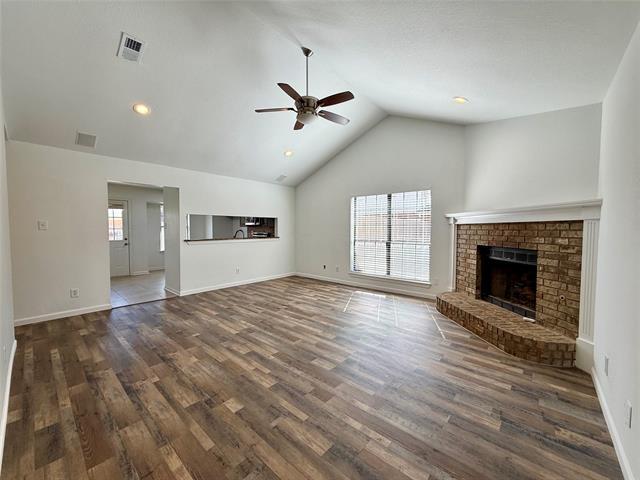 Building Photo - 2611 Fountainview Dr