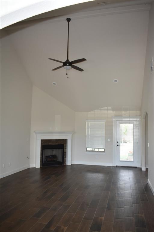Building Photo - 1740 Sunrise Cir
