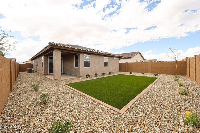 Building Photo - 17356 W Smoketree Dr