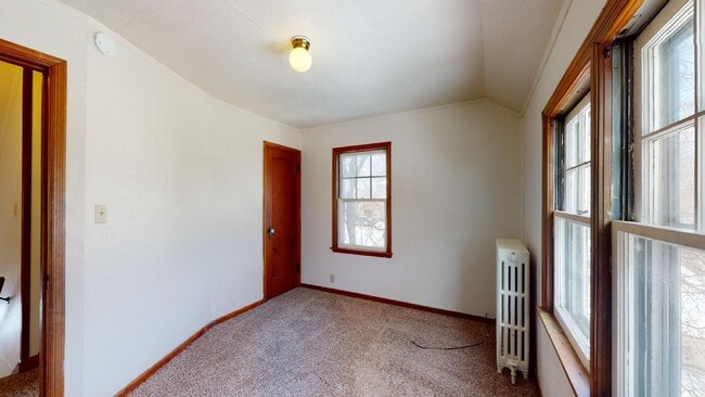 Building Photo - Private Yard