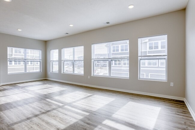Building Photo - 20874 T Ct