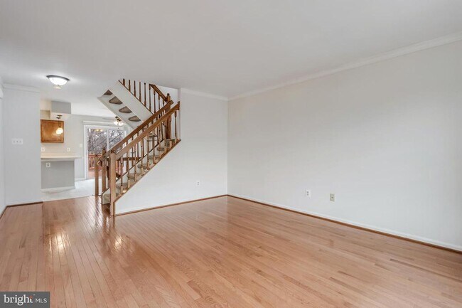 Building Photo - 45550 Whitcomb Square
