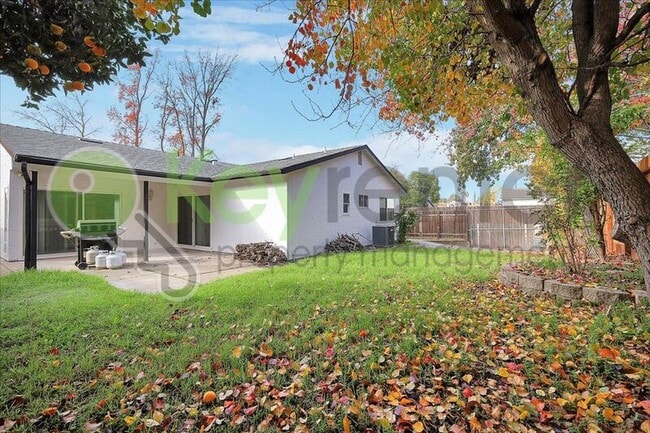 Building Photo - 5631 Mt Everest Ct