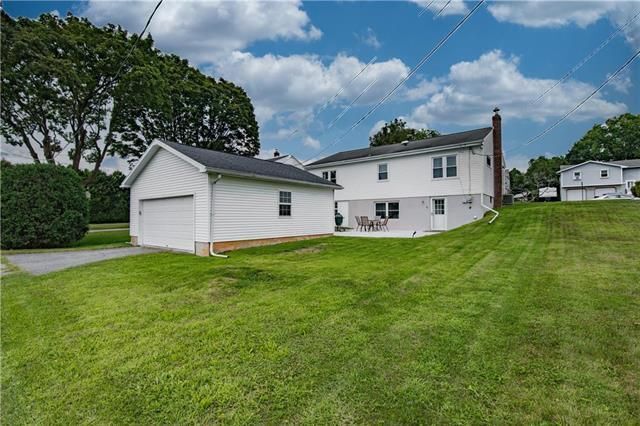 Building Photo - 2744 Helen St