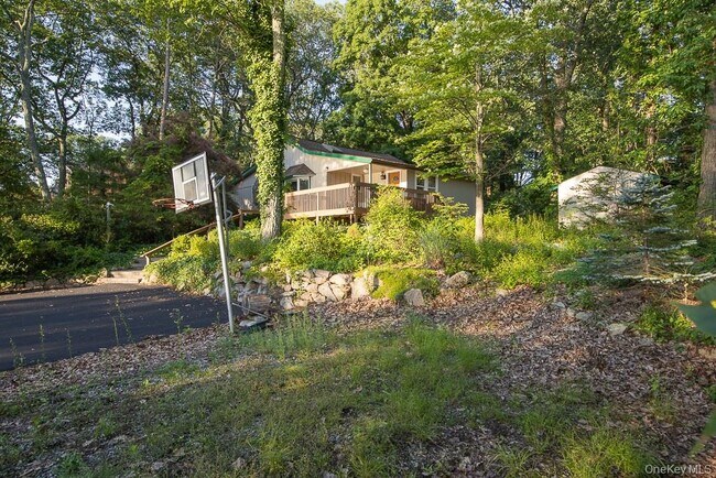 Building Photo - 56 Bluff Ave
