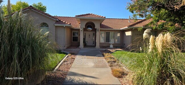 Primary Photo - 1569 Tamarisk Dr