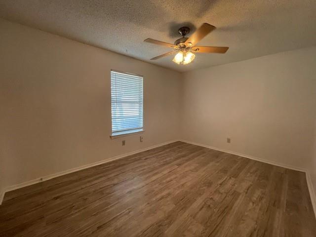 Building Photo - 8116 Irish Dr