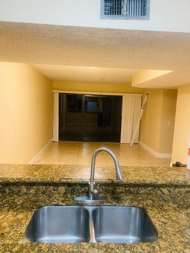 Building Photo - 1561 Windorah Way