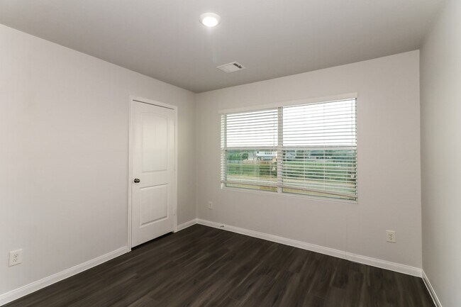 Building Photo - 12617 Rio Lindo St