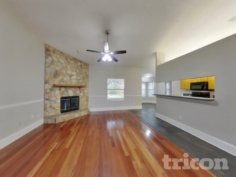 Building Photo - 477 Federal Hill Rd