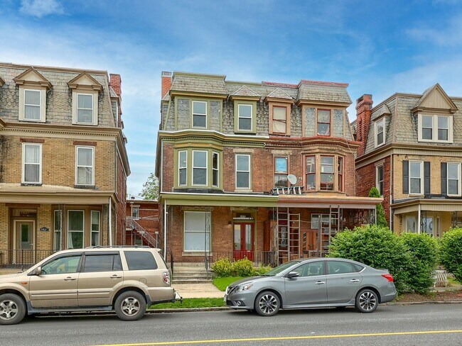 Building Photo - 1835 N 2nd St