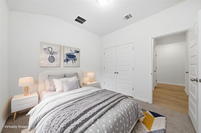 Building Photo - 454 El Capitan Lp