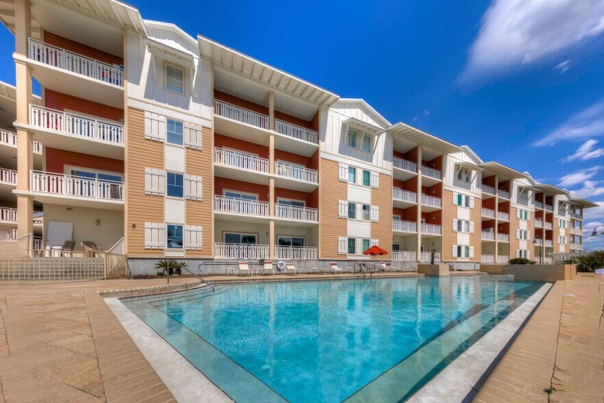 Building Photo - 3300 US-98