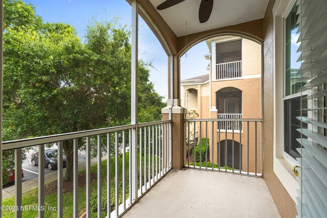 Building Photo - 7990 Baymeadows Cir E