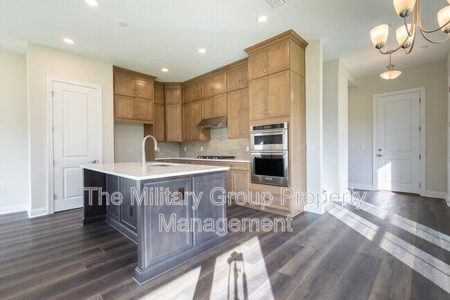 Building Photo - 53 Delwood Wy