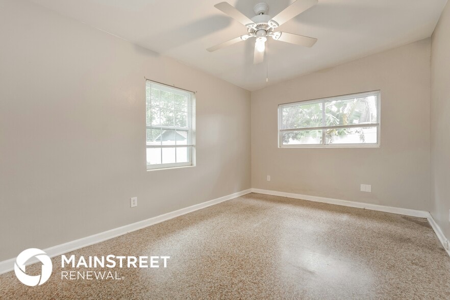 Building Photo - 4310 Yorkshire Ln