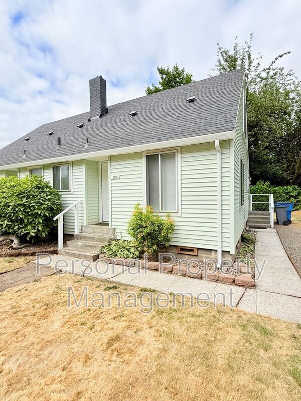 Building Photo - 3110 Thompson Ave
