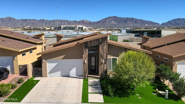 Building Photo - 1031 Vinton Ave