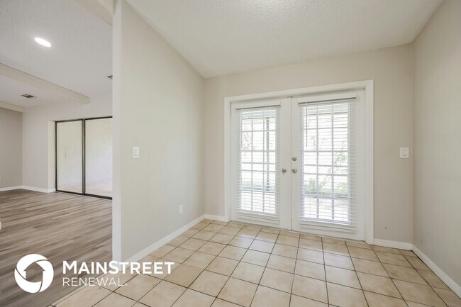 Building Photo - 16280 Willow Stream Ln