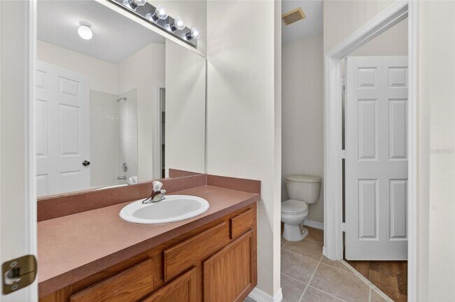 Building Photo - 30132 Mossbank Dr