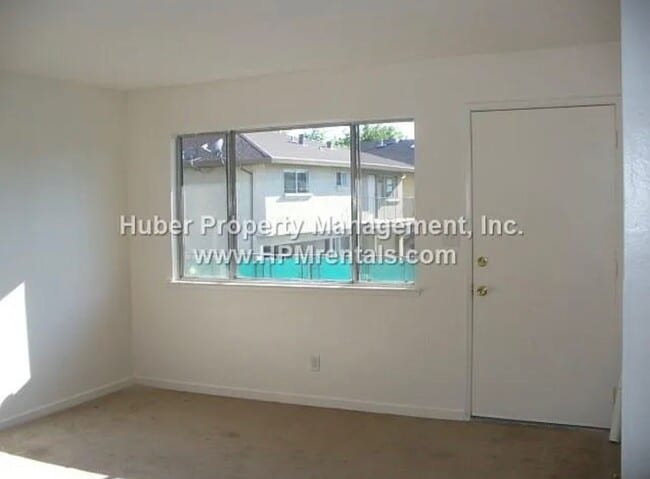Building Photo - Bright & Spacious 2-Bedroom Condo with Great Amenities
