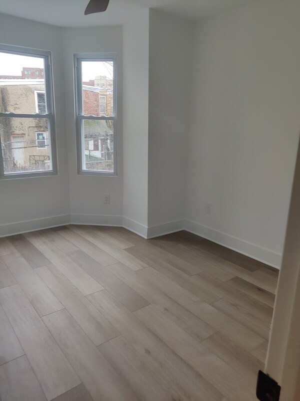 Building Photo - 1750 W Juniata St