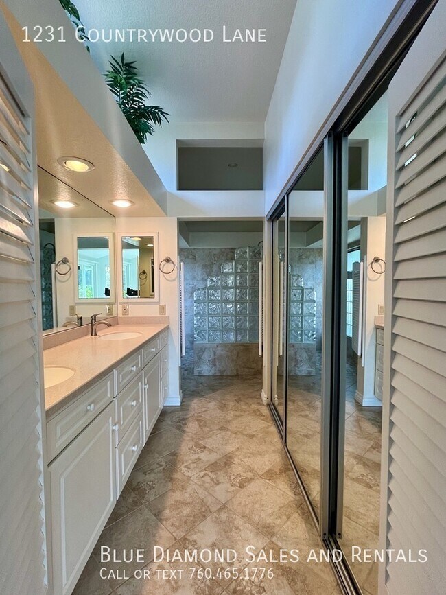 Building Photo - 1231 Countrywood Ln