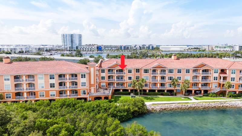 Building Photo - 5000 Culbreath Key Way