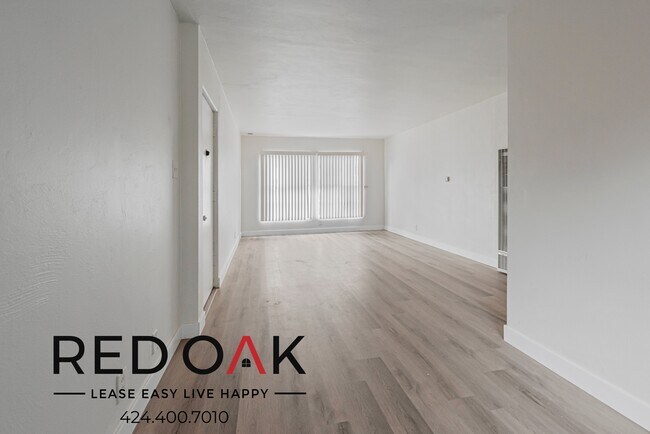 Building Photo - 3364 W 83rd St