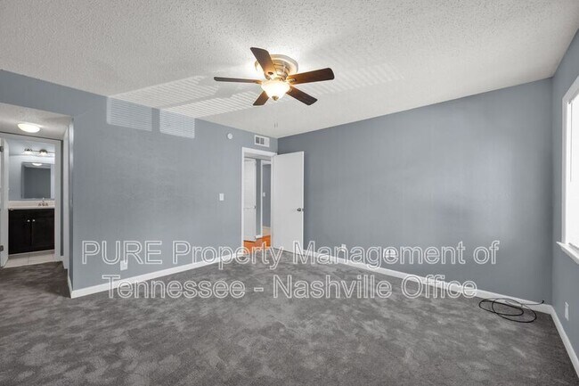 Building Photo - 21 Vaughns Gap Rd