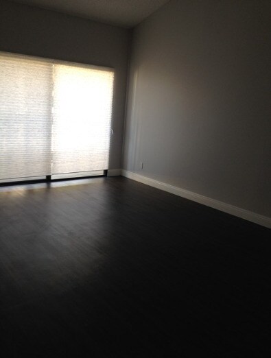 Building Photo - 333 Virginia St