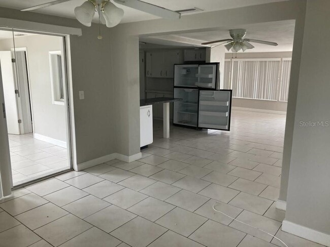 Building Photo - 3037 Astral Ln
