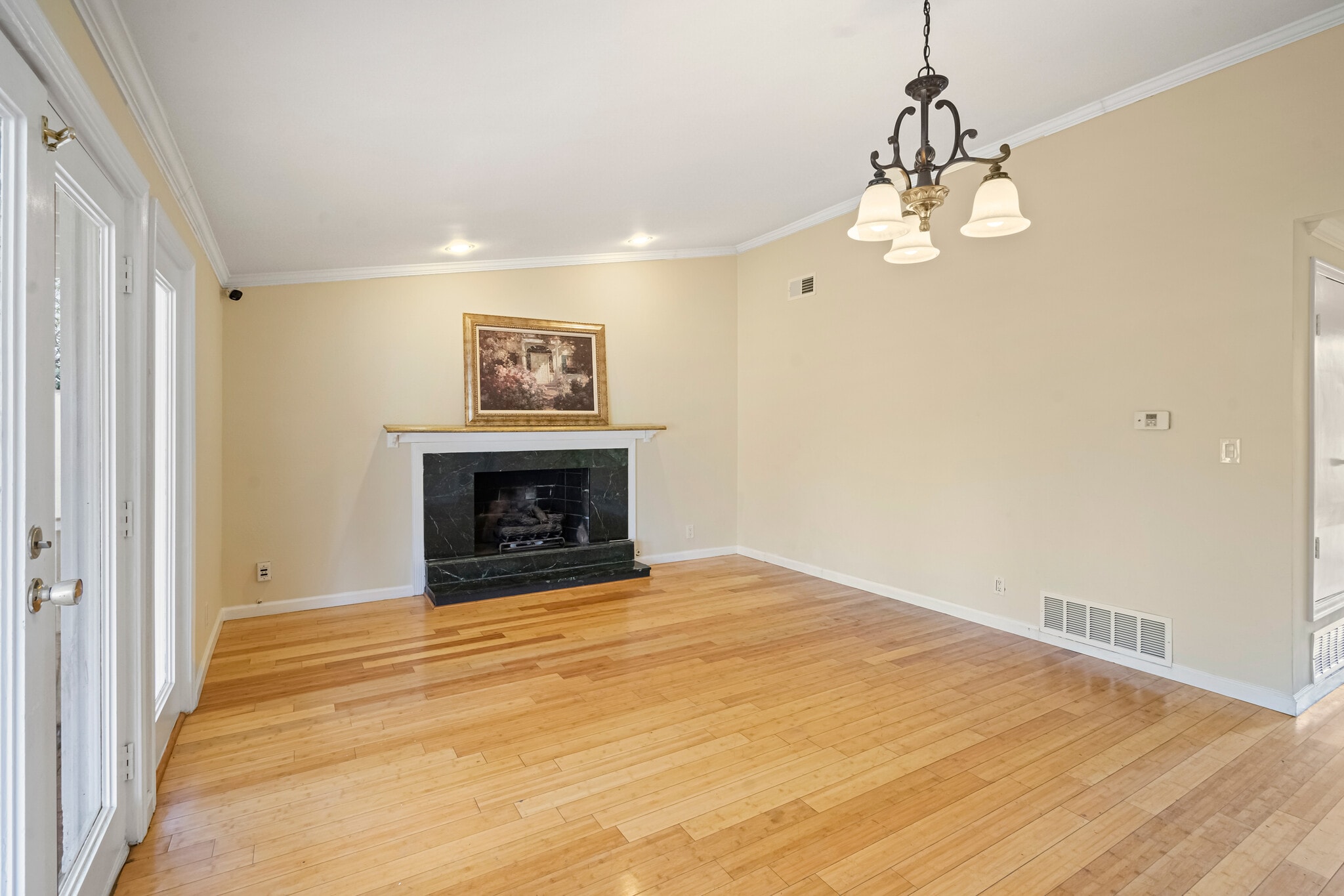 Living Room - 22321 Hartland St