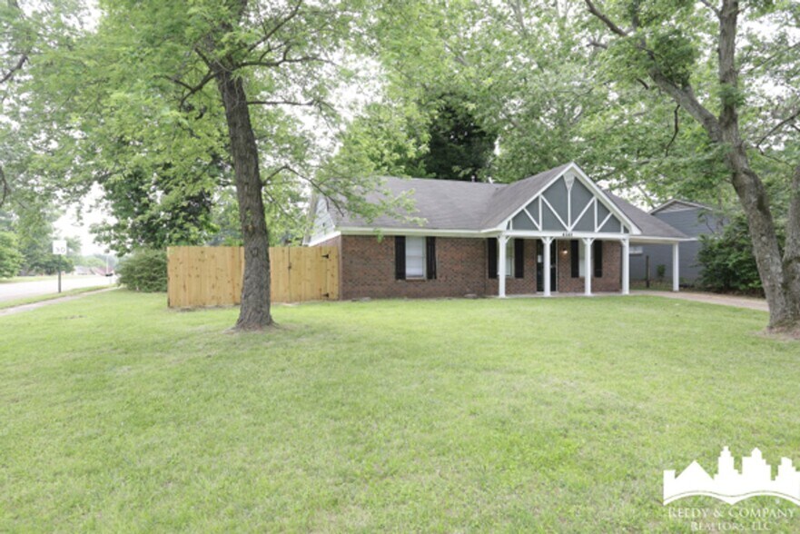 Building Photo - 4340 Old Allen Rd