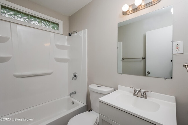 Building Photo - 7300 Betsy Ross Dr