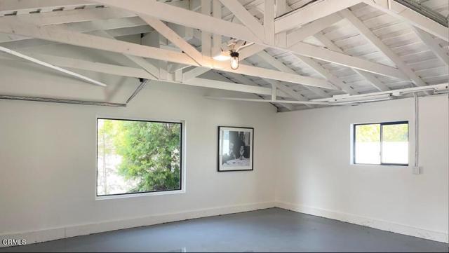 Building Photo - 565 Del Oro Dr