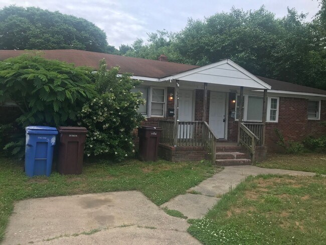 Building Photo - 4125 &amp; 4127 Fourth Street