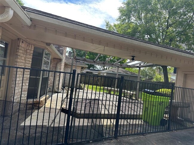 Building Photo - 3146 Bonney Briar Dr